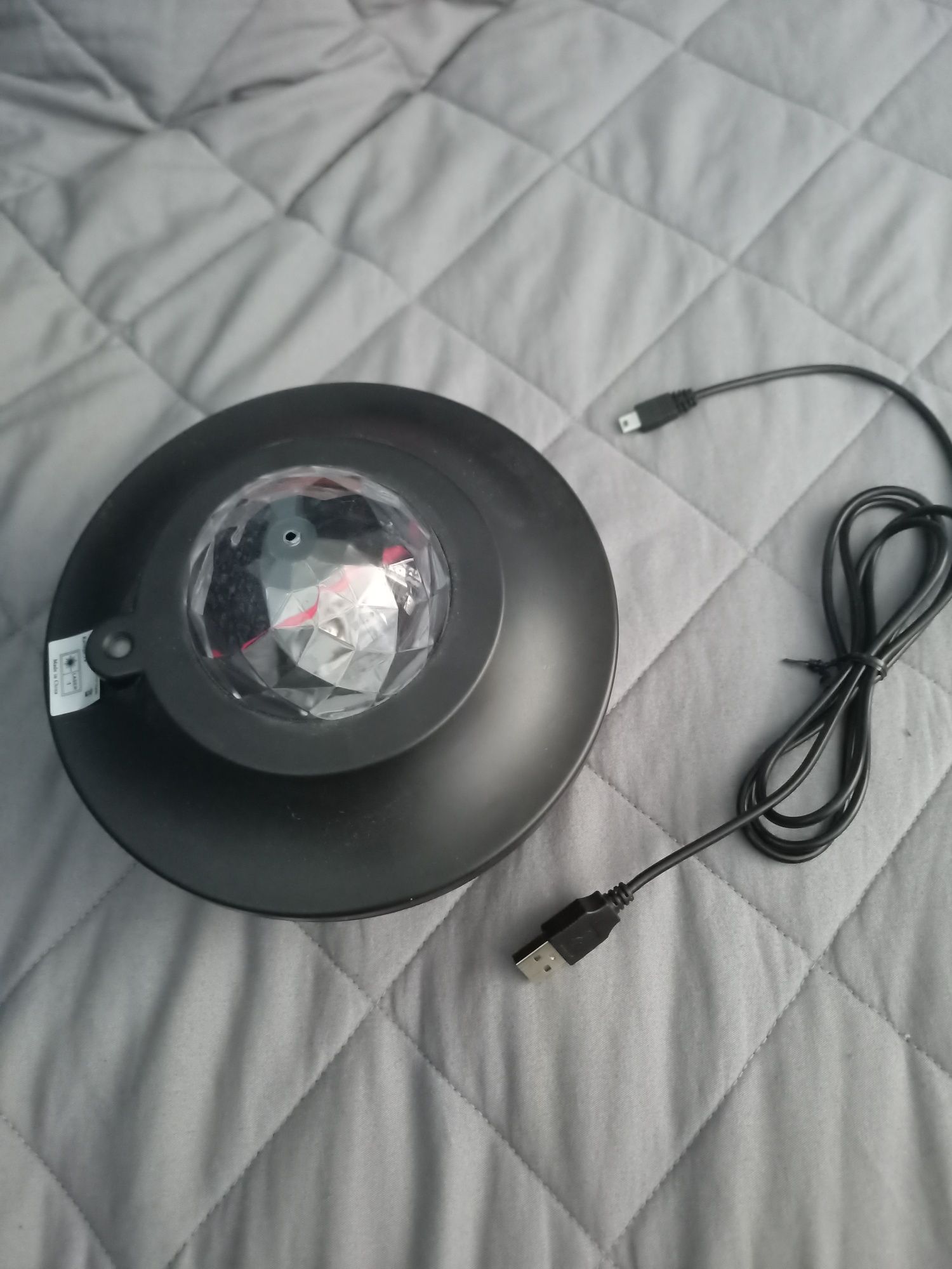 Projektor/Lampka/Głośnik bluetooth usb