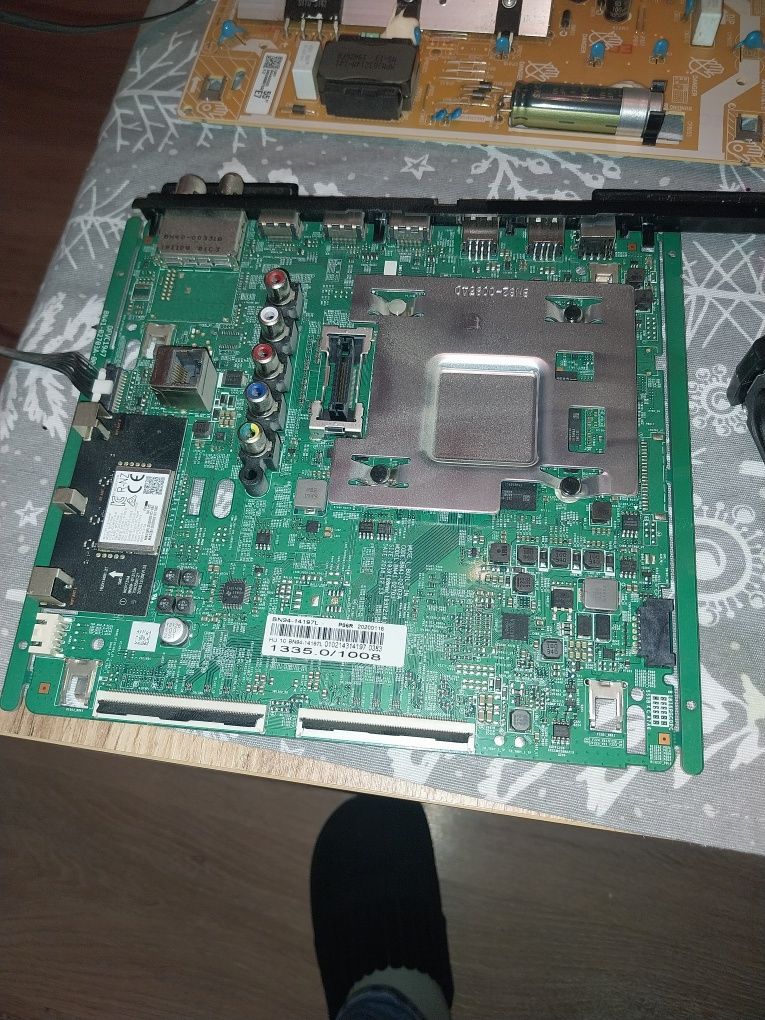 Części do telewizor samsung 55cali
