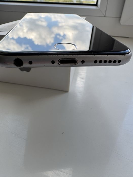iPhone 6S 16 ГБ батарея 98%