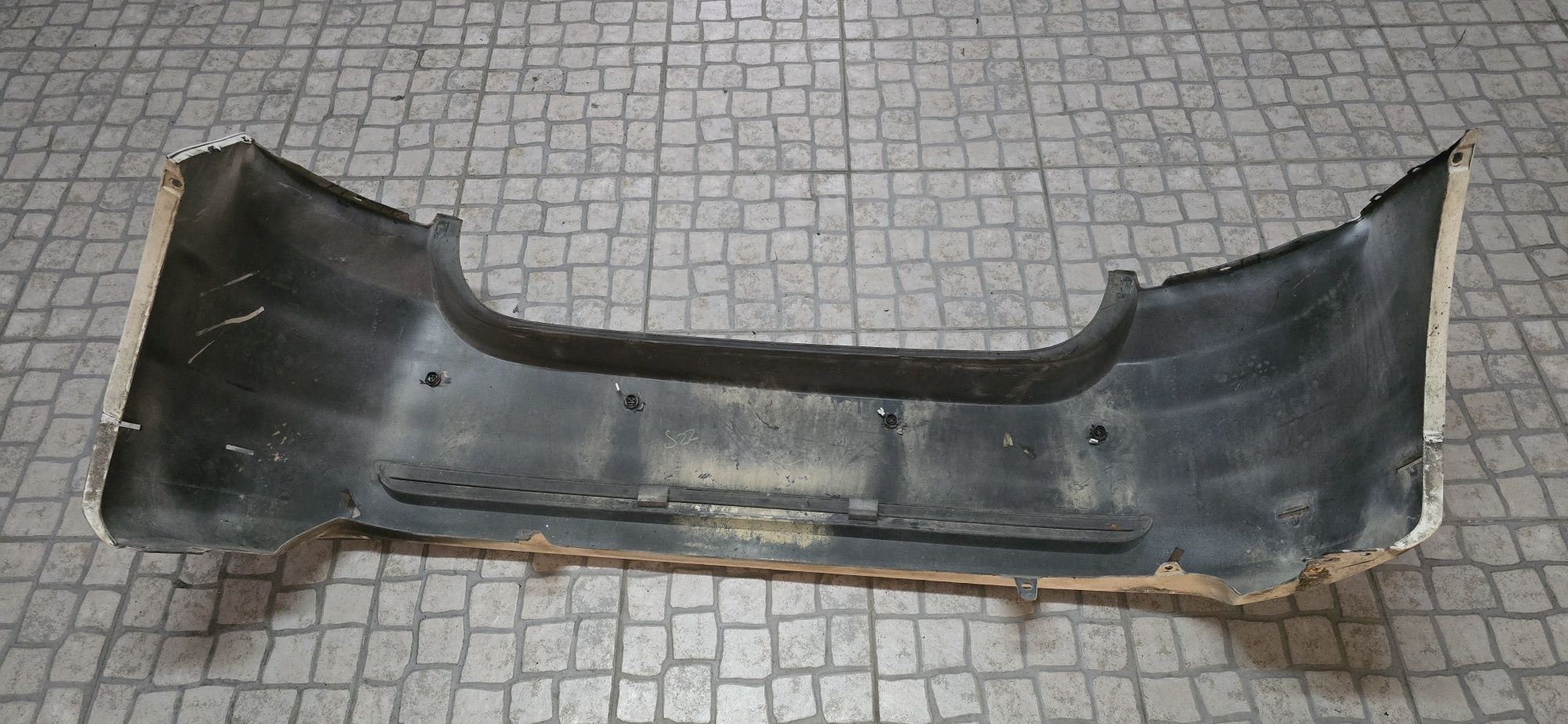 Para choques traseiro Toyota Corolla E12