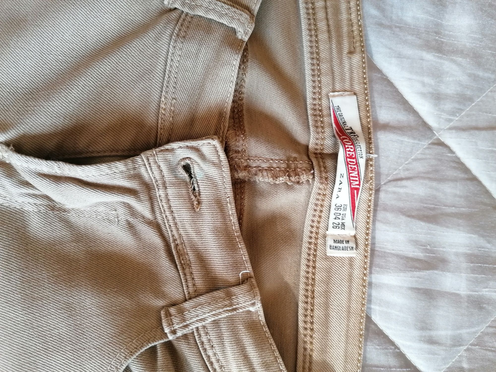 Calça Zara Tam. 36 cor Camel sarjinha