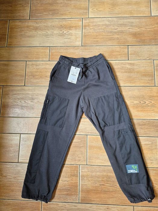 Nowe chłopięce joggery Zara rozm.134