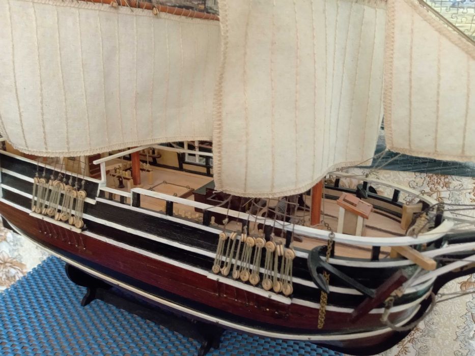 Парусник Essex китобойное судно