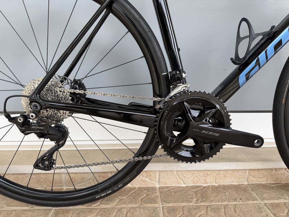 Bicicleta de estrada Giant - Disco - 12v