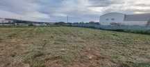 Terreno com 1500m2 vedado com água, eletricidade na zona Pêro Pinheiro