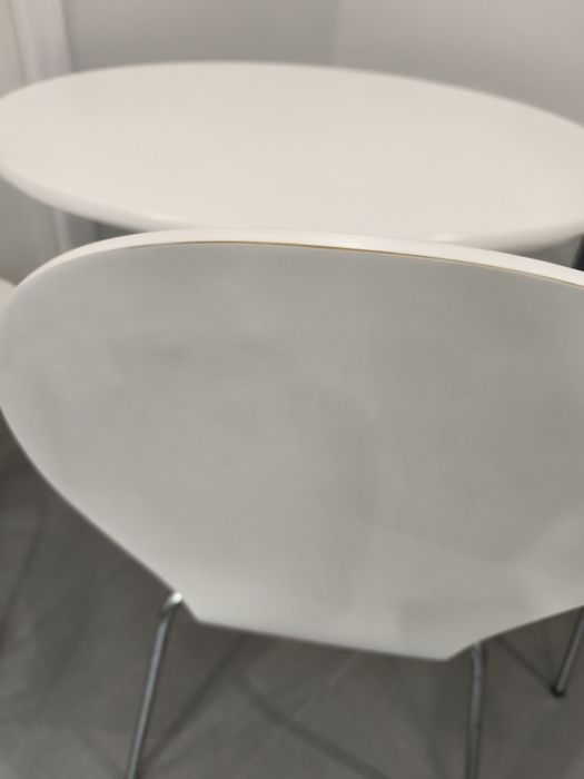 Mesa redonda refeição cozinha e 4 cadeiras