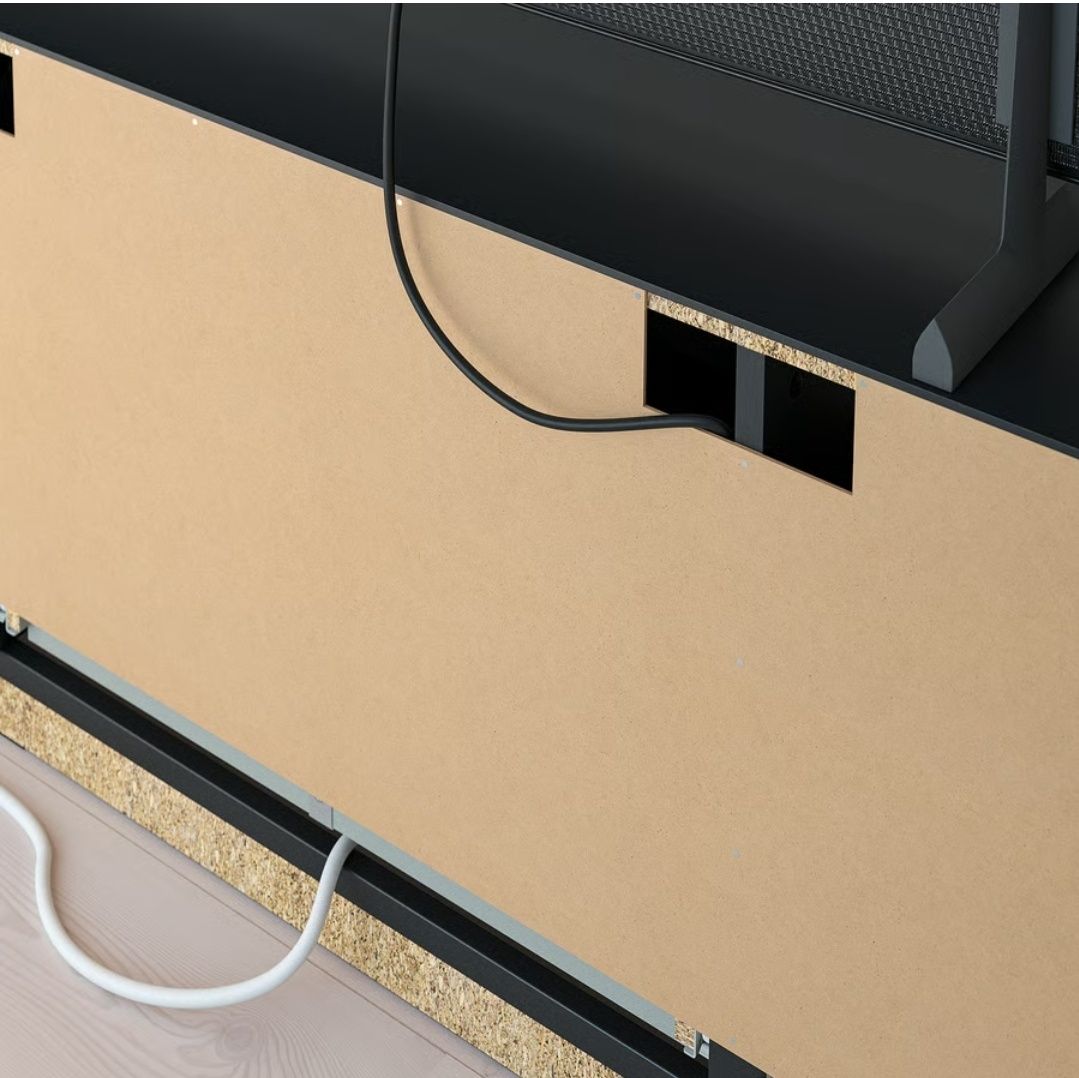 Móvel TV IKEA
Móvel TV, preto, 180x41x53 cm