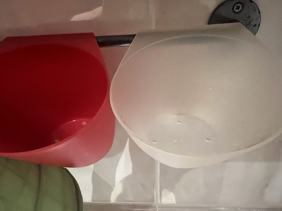 Varão metal com acessorios de criança