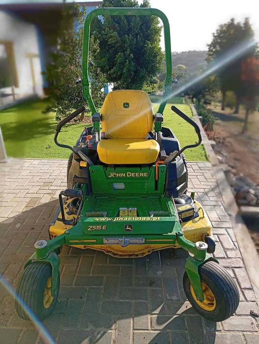 Trator Corta Relva John Deere Z515E ZTrak
