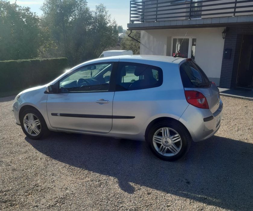 Renault Clio 2006r 1.2 klimatyzacja