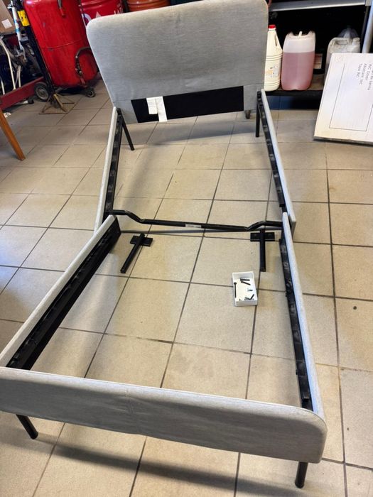 Cama de solteiro Ikea