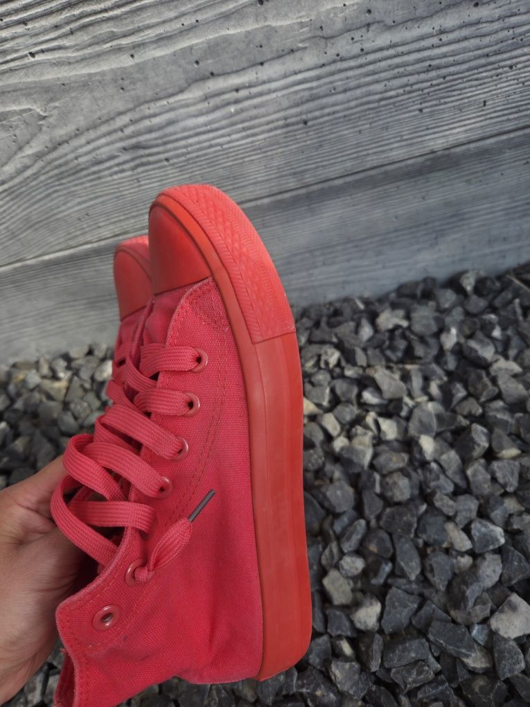 Buty trampki czerwone wysokie r.39