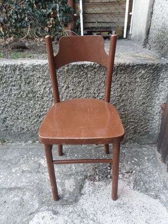 Krzesło drewniane z PRL