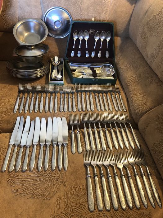 Столовые приборы из мельхиора и нержавейки СССР.