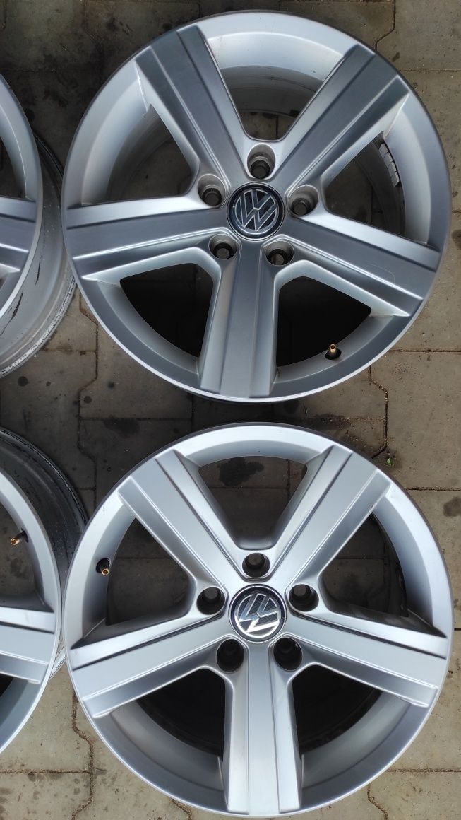 Felgi aluminiowe 5x112 16" Golf VII oryginał VW