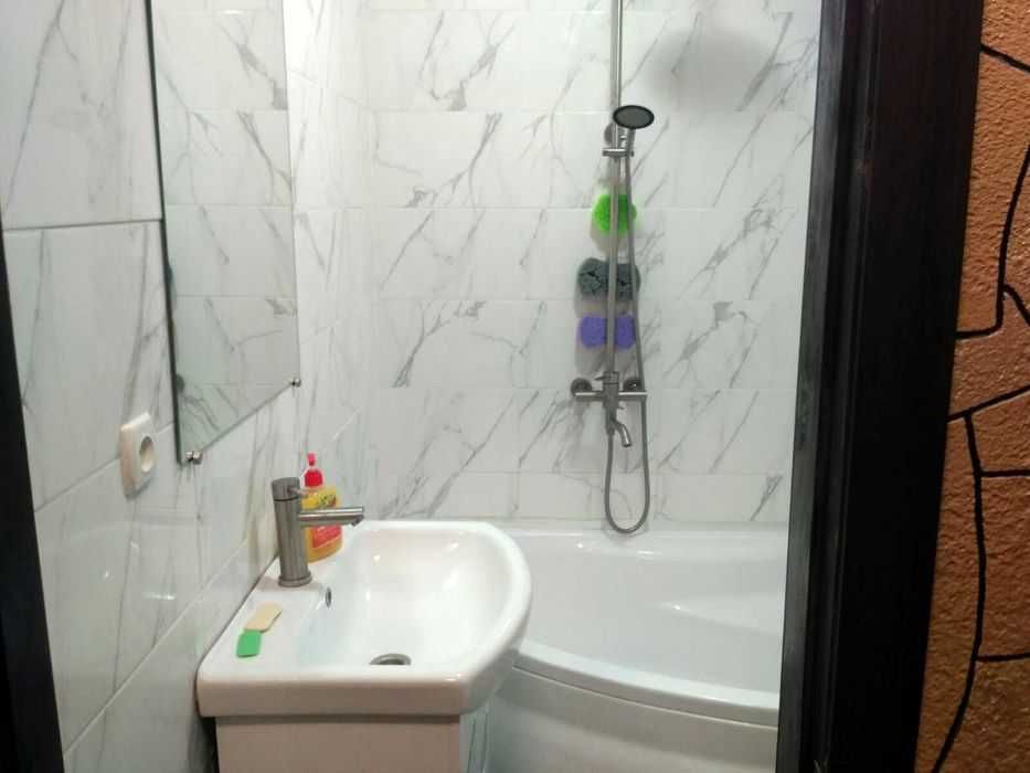 Романтична квартира- студія з дизайнерським ремонтом