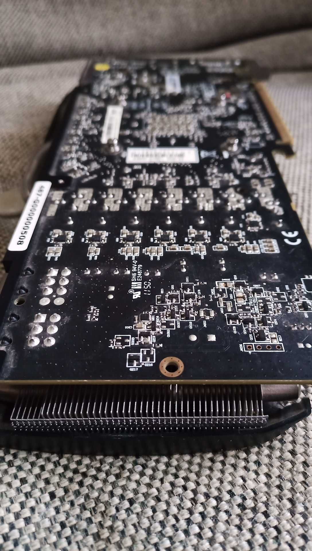 Видеокарта PowerColor AMD Radeon AX7950 
  (3072-MB 384-bit) GDDR5
