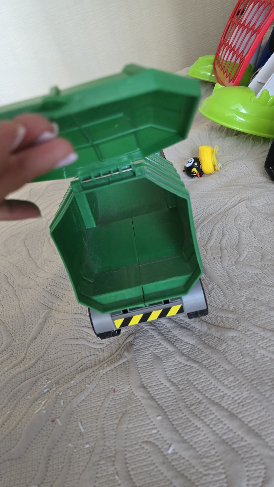 Мусоровоз Mattel з поацюючим  механізмом