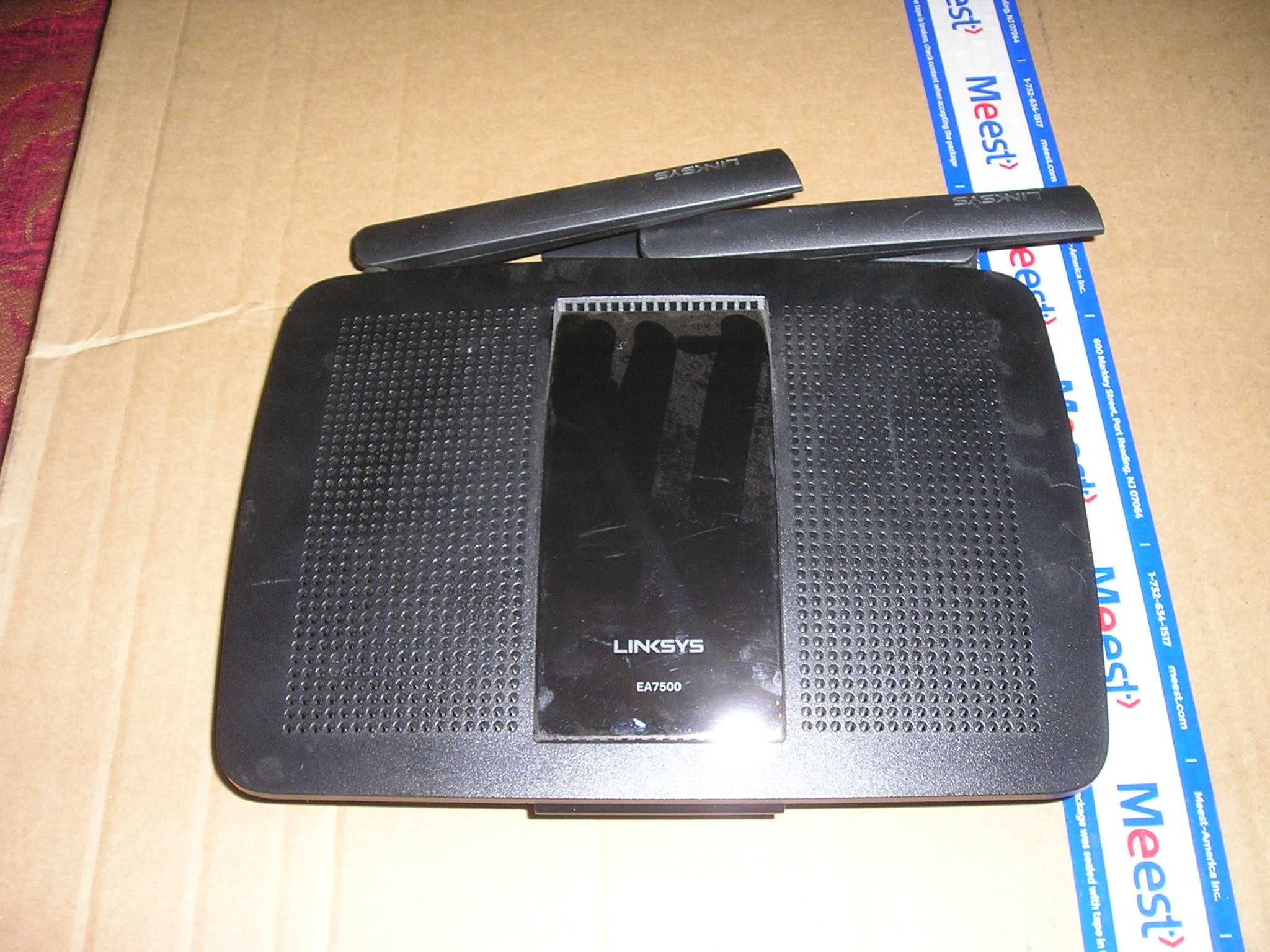 WiFi Gigabit роутер Cisco Linksys EA7500 (Америка)