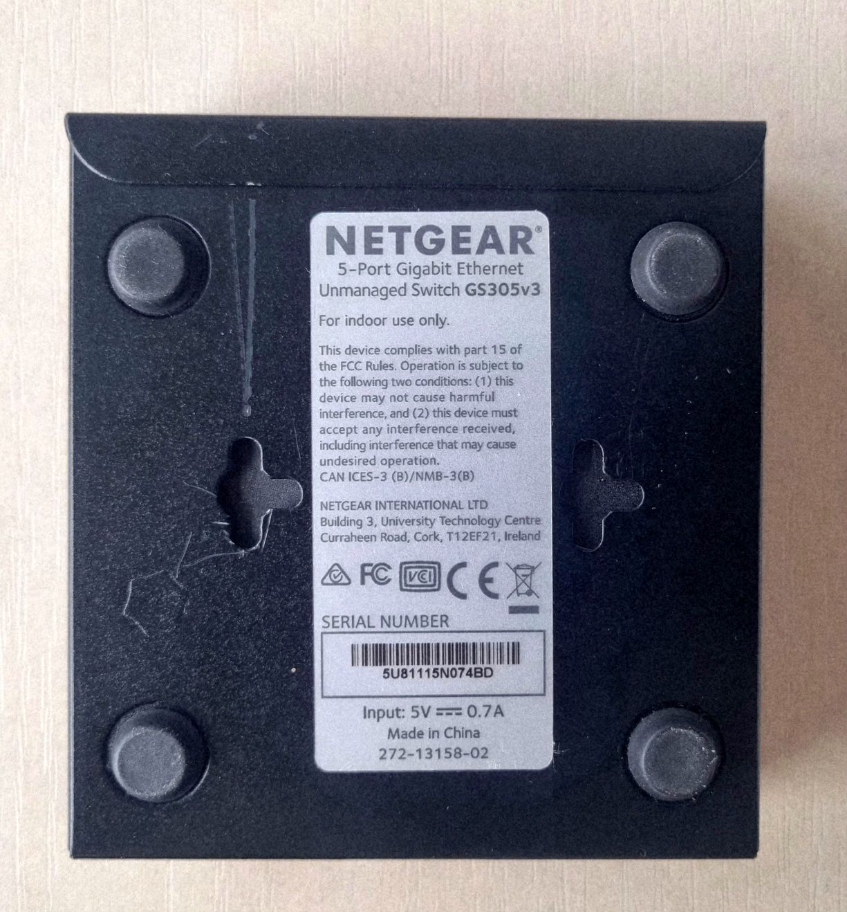 Комутатор Netgear GS305