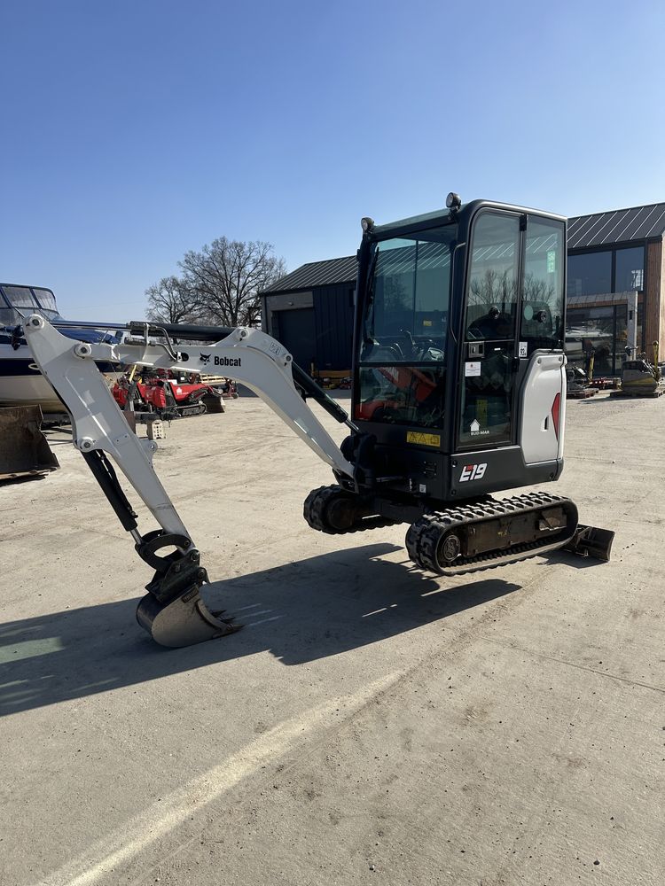 Minikoparka bobcat e19 e10 rok 2020 2 tony kubota wacker jcb takeuchi