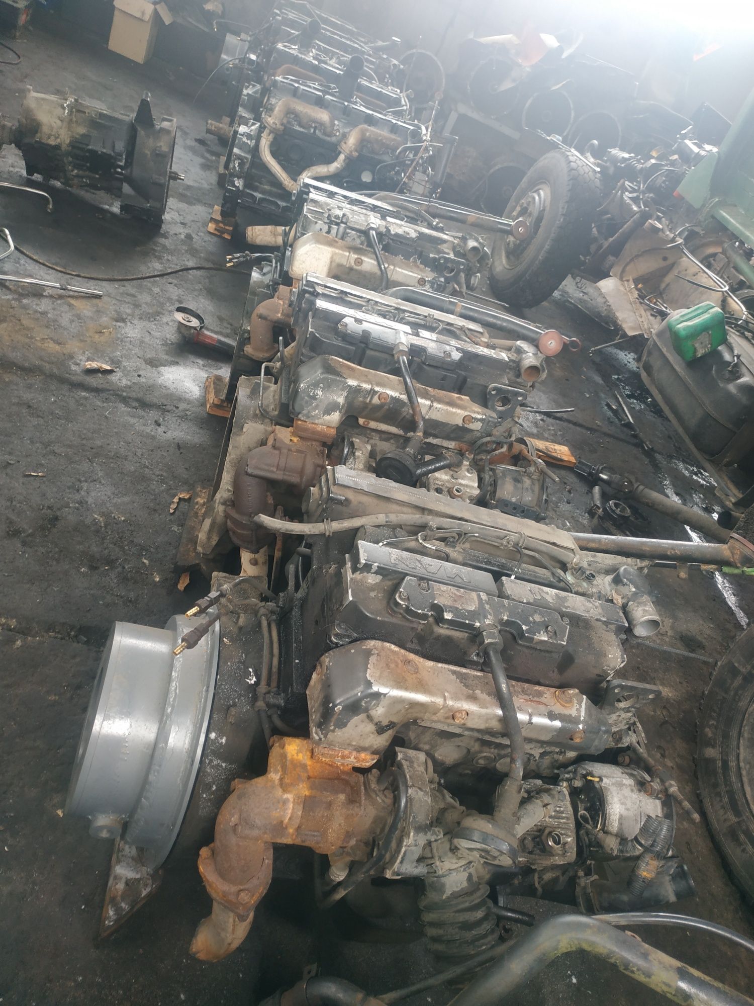 Мотор двигун МАН D 0824 0826 tyrbo на ЗІЛ  ГАЗ ПАЗ КАМАЗ  МТЗ  80, 82