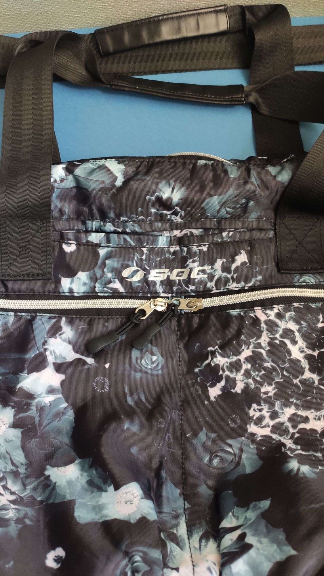 Torba damska sportowa SOC wzór black flowers