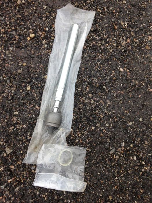 Рулевая тяга на Renault  Рено