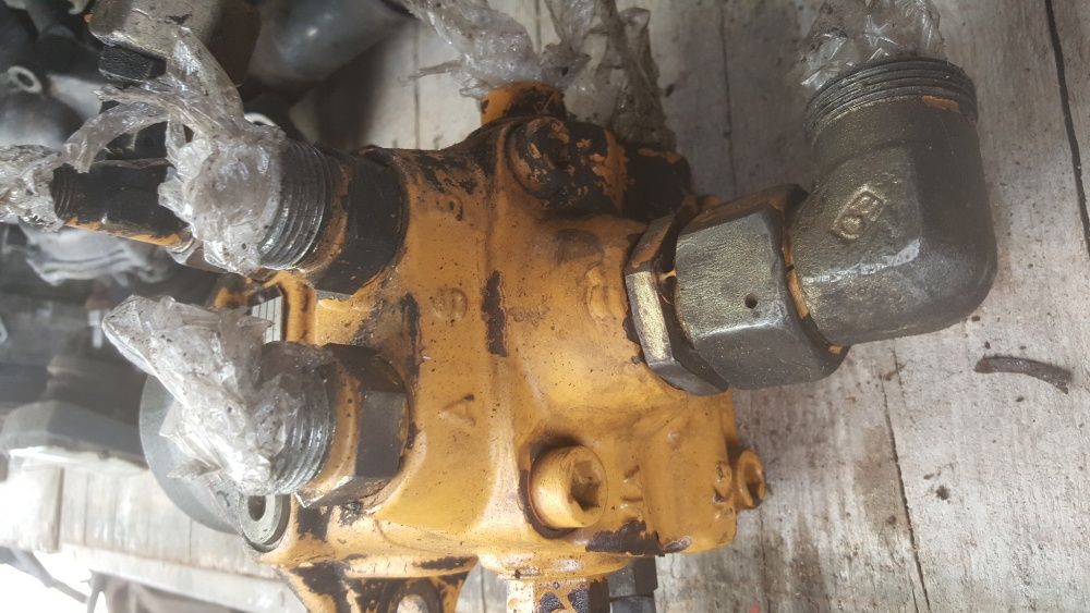 liebherr 902 silnik reduktora obrotu FMF 032 hydromotor koparka