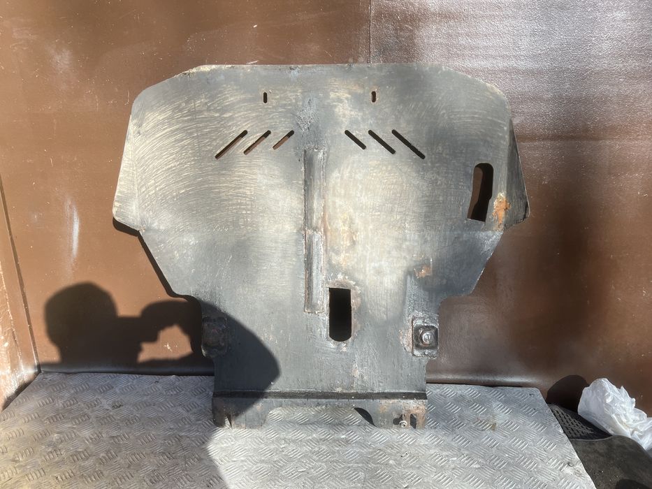 Защита двигателя мотора чери амулет chery amulet