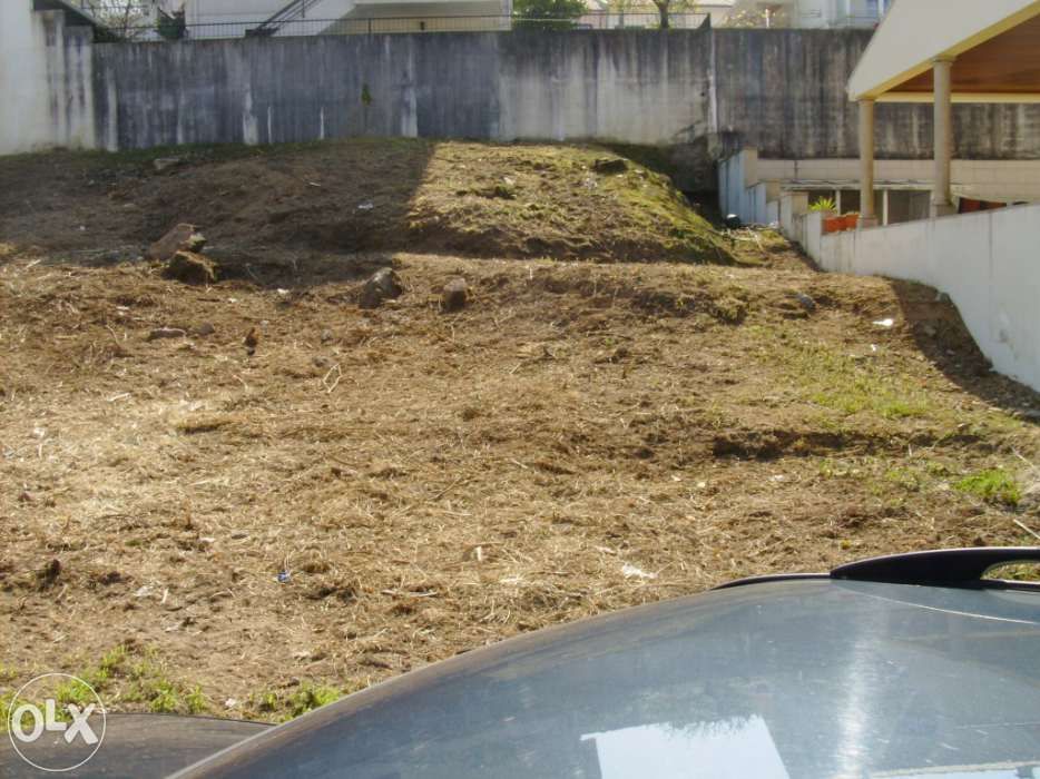 Terreno em Gondomar/Valbom/Quinta do Allen/Estrada de Vila Verde