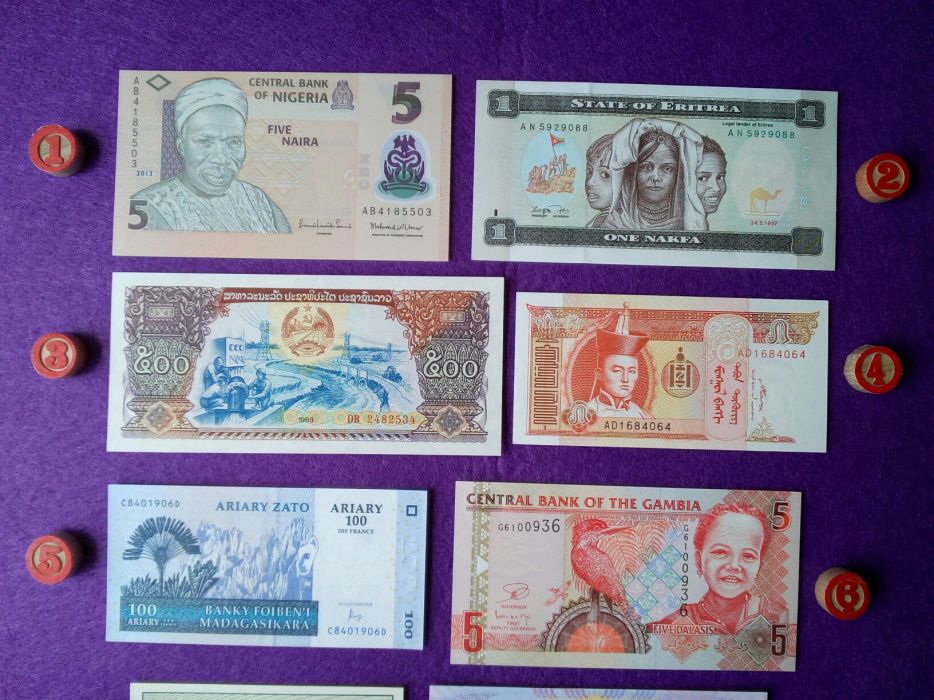 Lote de 10 notas diferentes * 10 países *