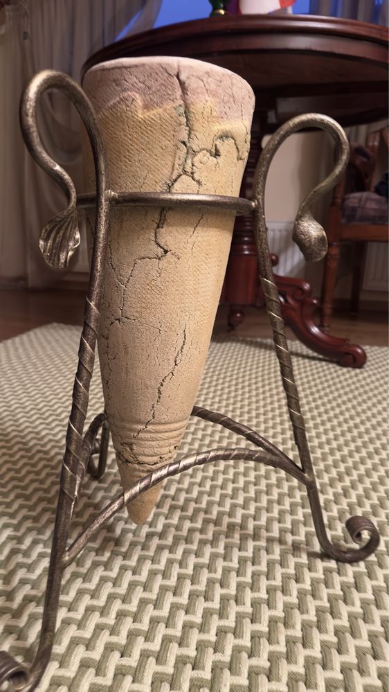 Кашпо кераміка і ковка декор кованая подставка для вазона ваза