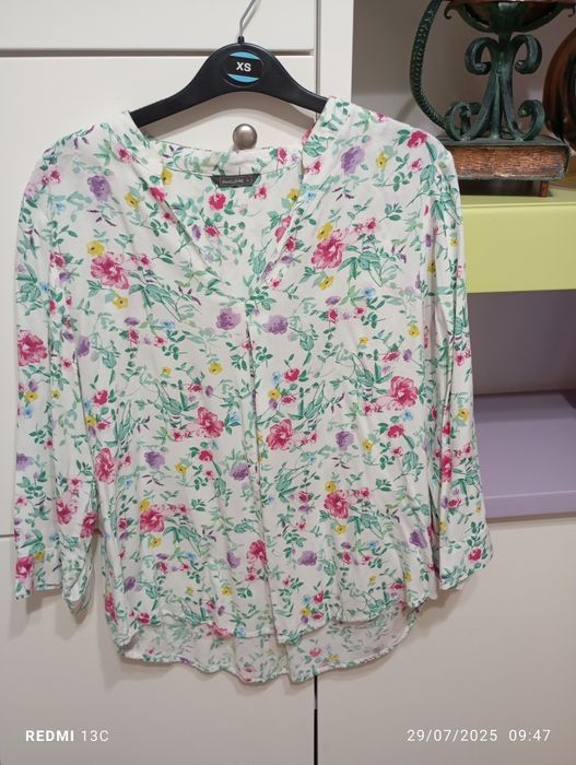 Blusa florida, tamanho M