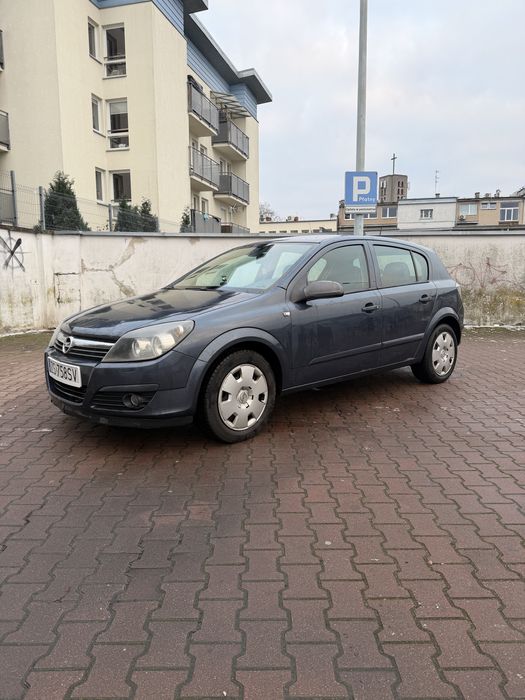 Opel Astra • Benzyna 1.8 + Lpg • Dobry stan