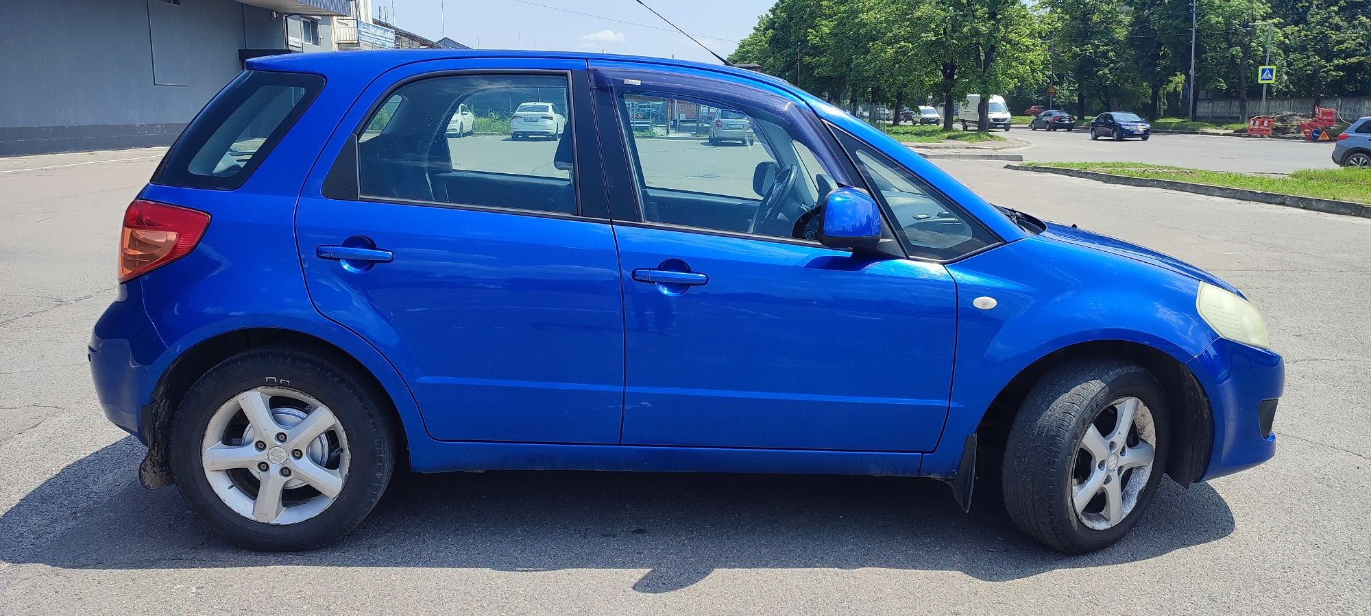 Продаж чудового авто