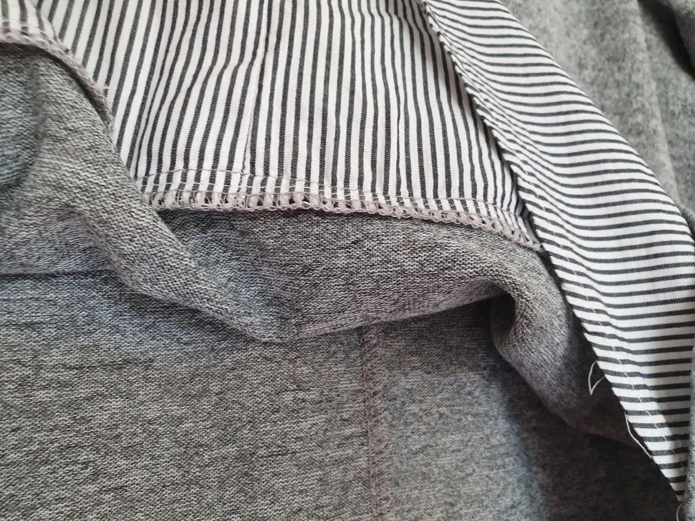 Sweter z kołnierzem