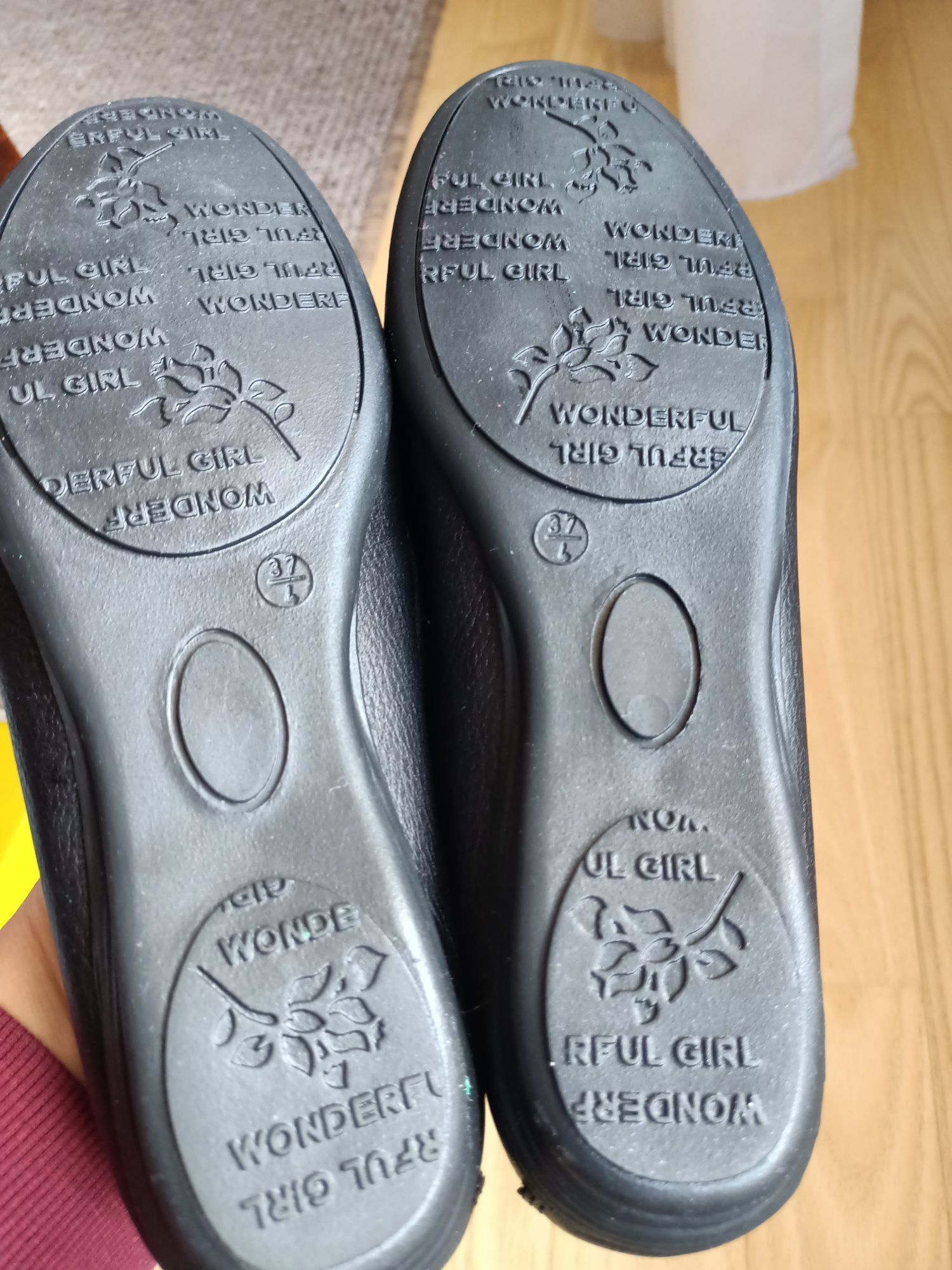 Nowe czarne skórzane mokasyny, półbuty damskie filipe r. 37