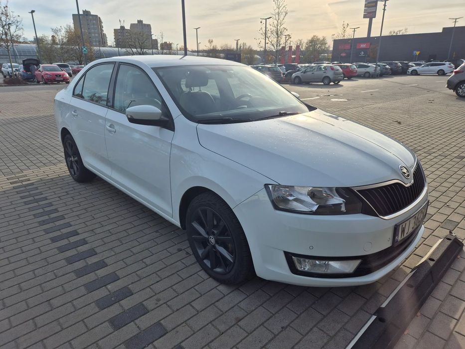 Skoda RAPID Skoda Rapid 1.4 tsi DSG STYLE