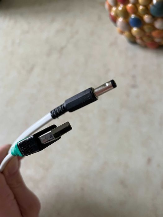 Підвищуючий перехідник кабель для роутера USB 5V to DC 9V