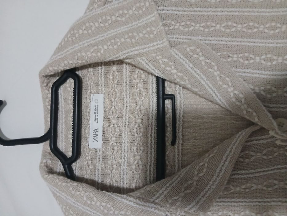 Vendo está camisa estruturada de algodão com gola bowling da Zar