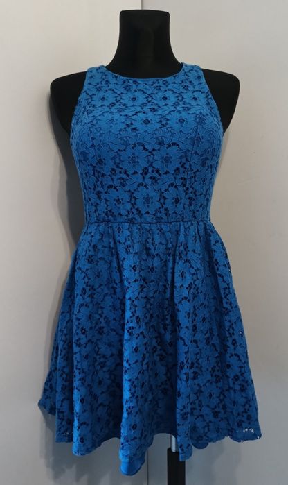 Niebieska, koronkowa sukienka New Look 40/L