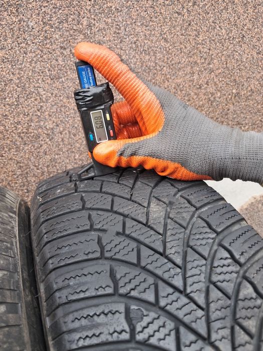 185/65 R15 88T M+S - Bridgestone Blizzak - 18/2022 ~6,2 - cena za 2