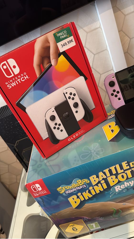 Nintendo switch oled c/garantia + jogo + acessorios