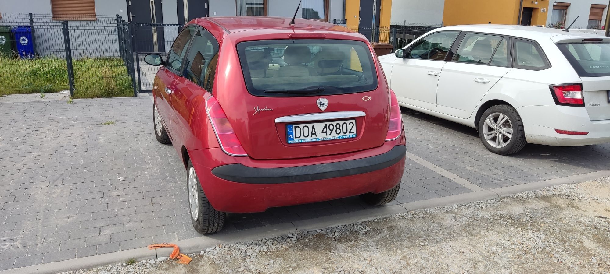 Lancia Ypsilon 2003 1.4 benzyna