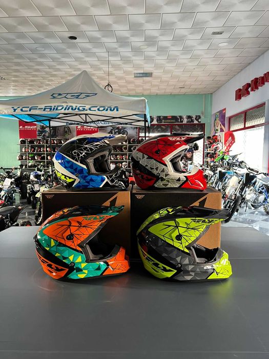 Capacete cross / integral - Moto 4 / Pitbike