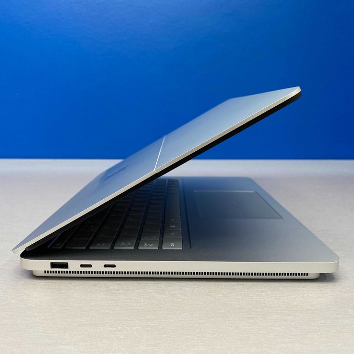 Microsoft Surface Laptop Studio 2 -14" (i7-13700H/16GB/512GB/RTX 4050)