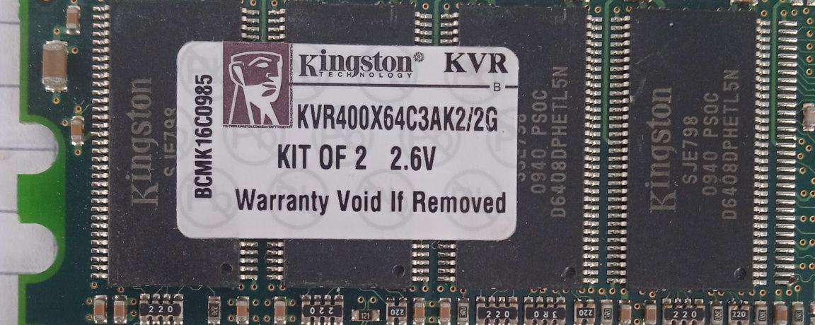 Модуль оперативной памяти Kingston PC-3200 (DDR-400)