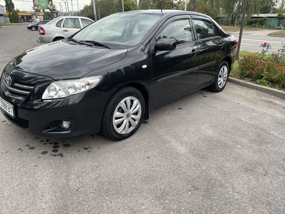 Продам Toyota Corolla