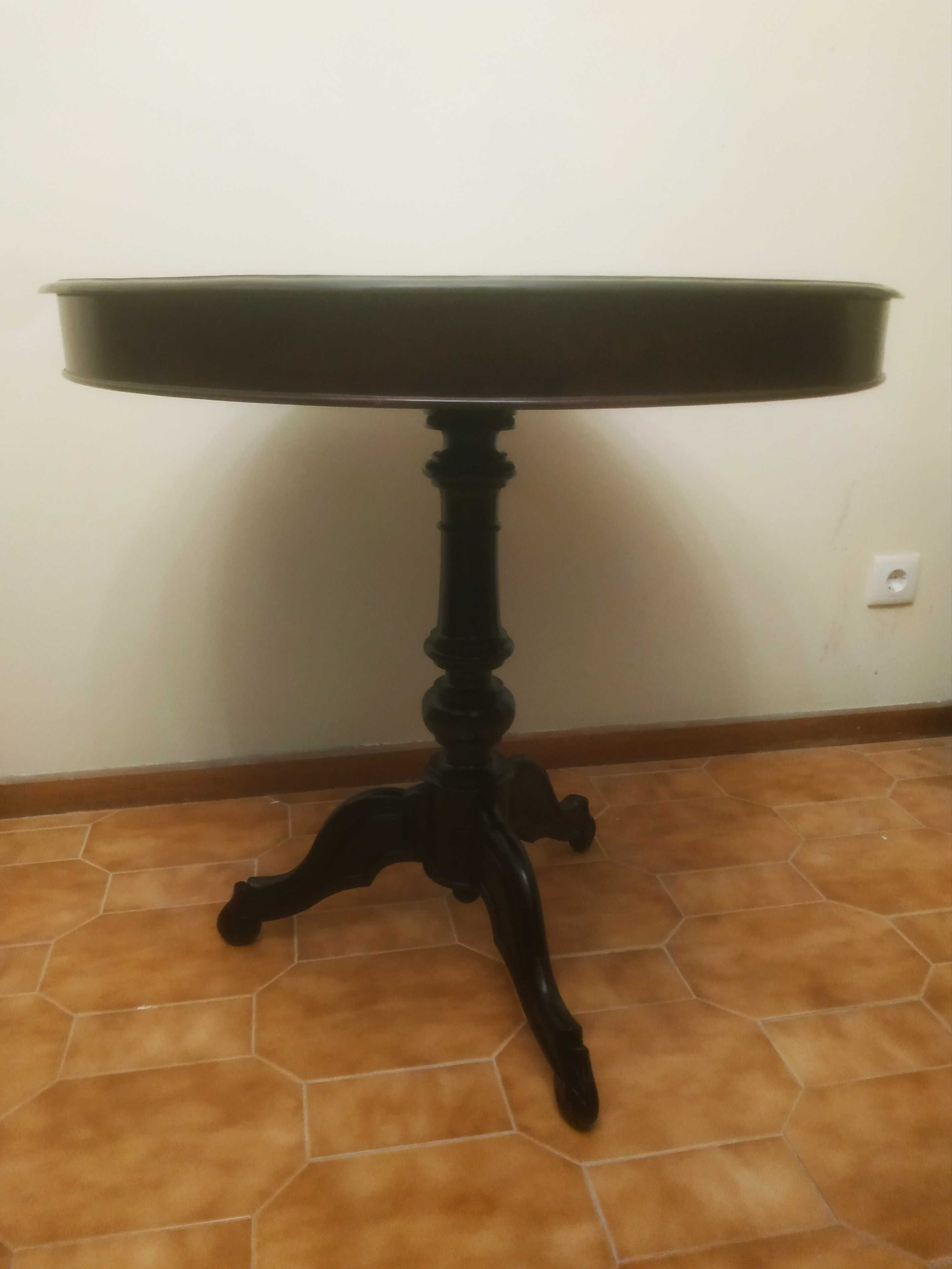 Mesa pé de galo antiga pau santo restaurada